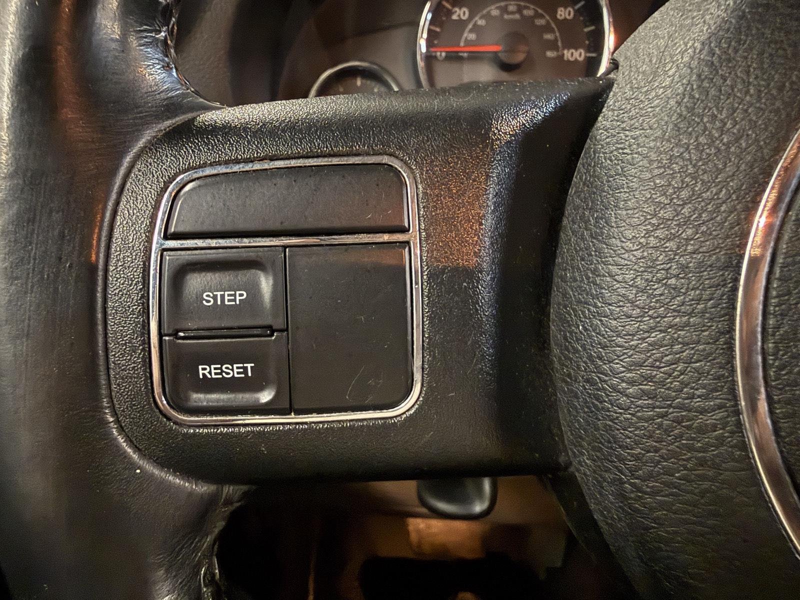 2018 Jeep Wrangler Sahara - Photo 20