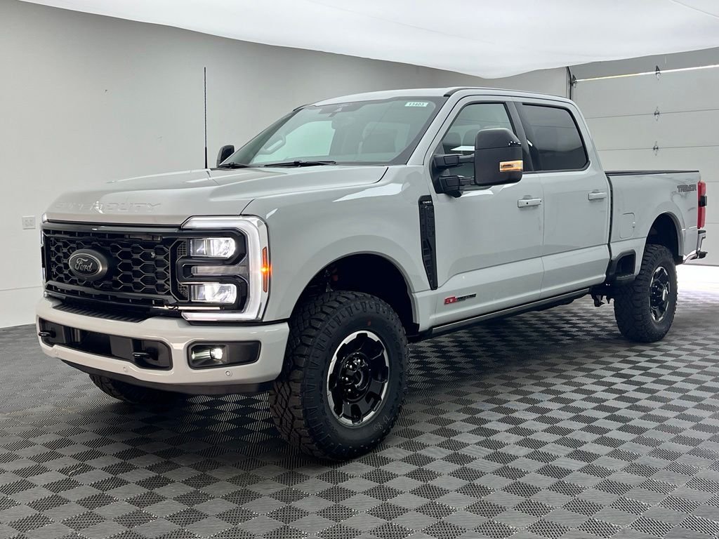 New 2026 White Ford Lariat image 2