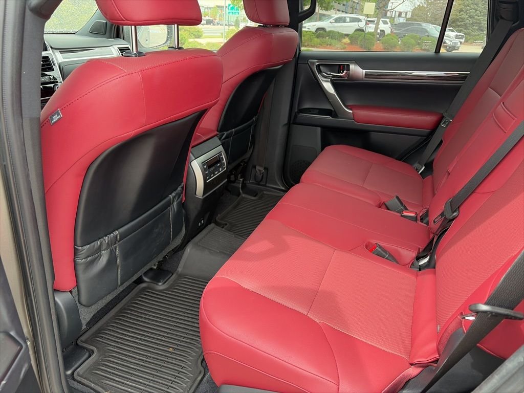2023 Lexus GX PREMIUM - Photo 8