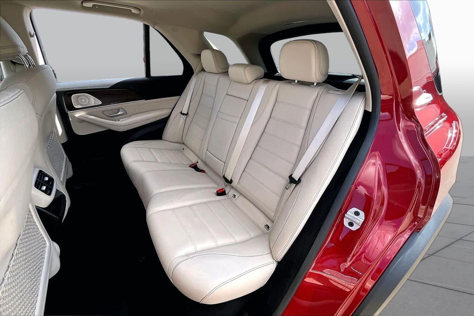Used 2021 designo Cardinal Red Metallic Mercedes-Benz GLE 350 image 21