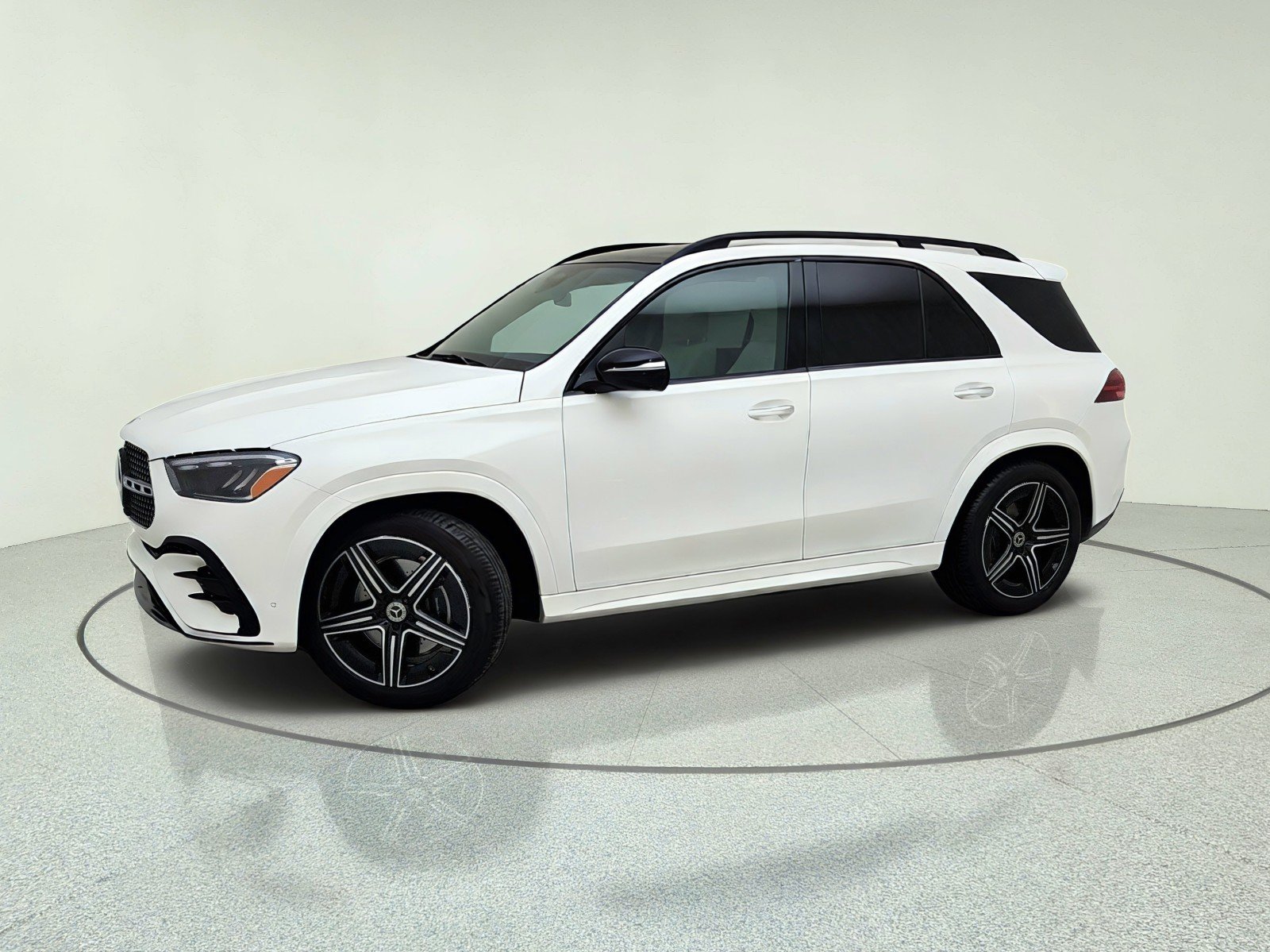 Certified Used 2026 Polar White Mercedes-Benz GLE 350 image 15