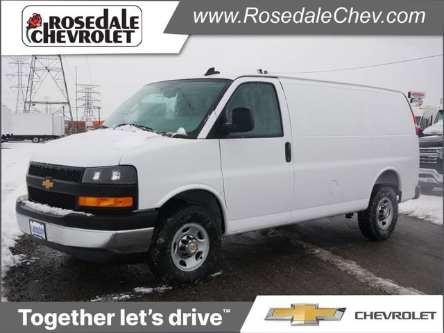 2025 Chevrolet Express 3500 Work Van HD's photo