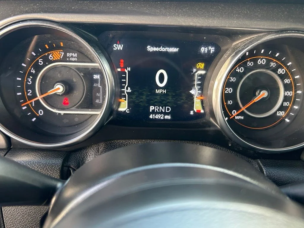 Used 2021 Gray Jeep Unlimited Sport image 17