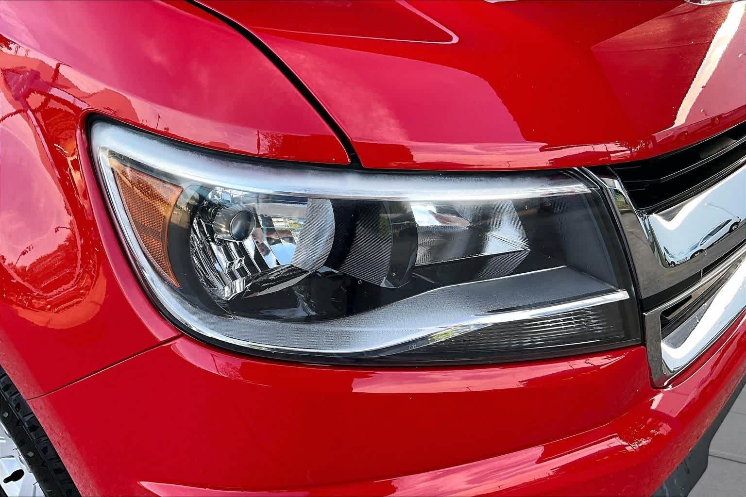 Used 2018 Red Hot Chevrolet 4WD LT image 28