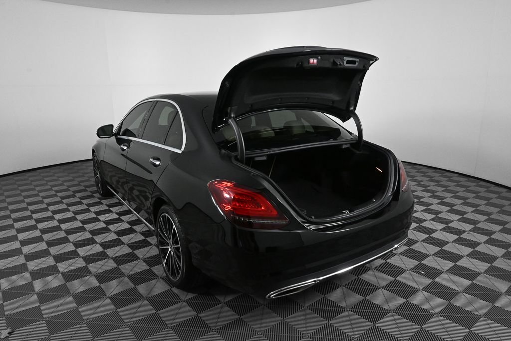 Used 2021  Mercedes-Benz C 300 image 31