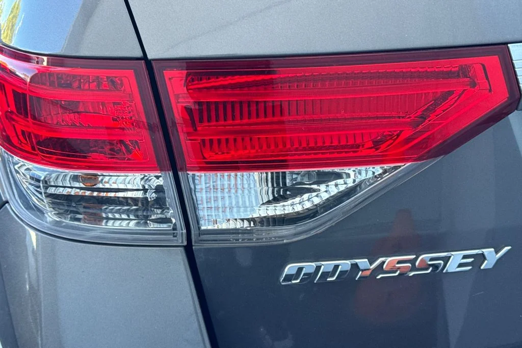 Used 2015 Smoky Topaz Metallic Honda EX image 7