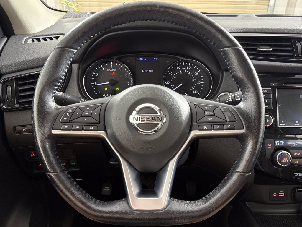 2021 Nissan Rogue Sport SV - Photo 13
