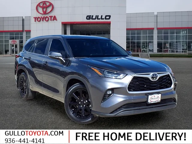 2023 Toyota Highlander LE