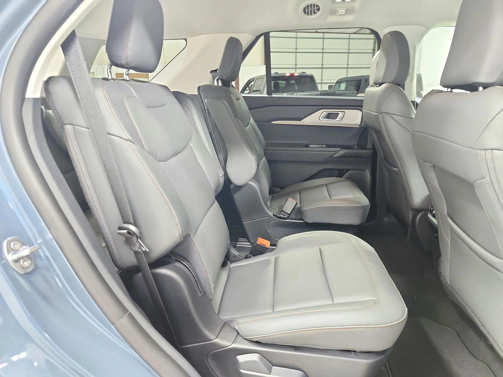 Used 2026 Vapor Blue Metallic Ford Active image 40
