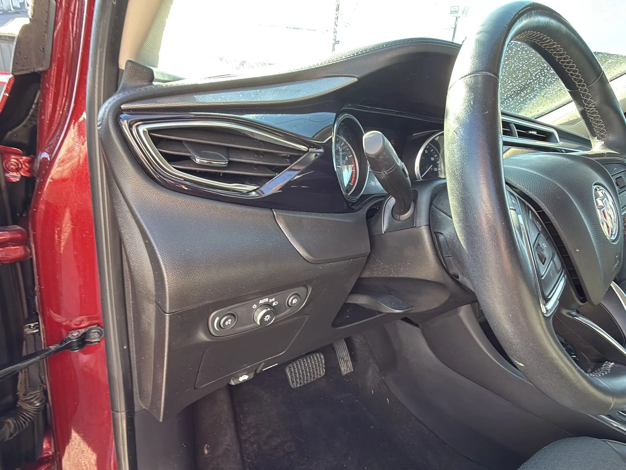 Used 2023 Cinnabar Metallic Buick Preferred image 13