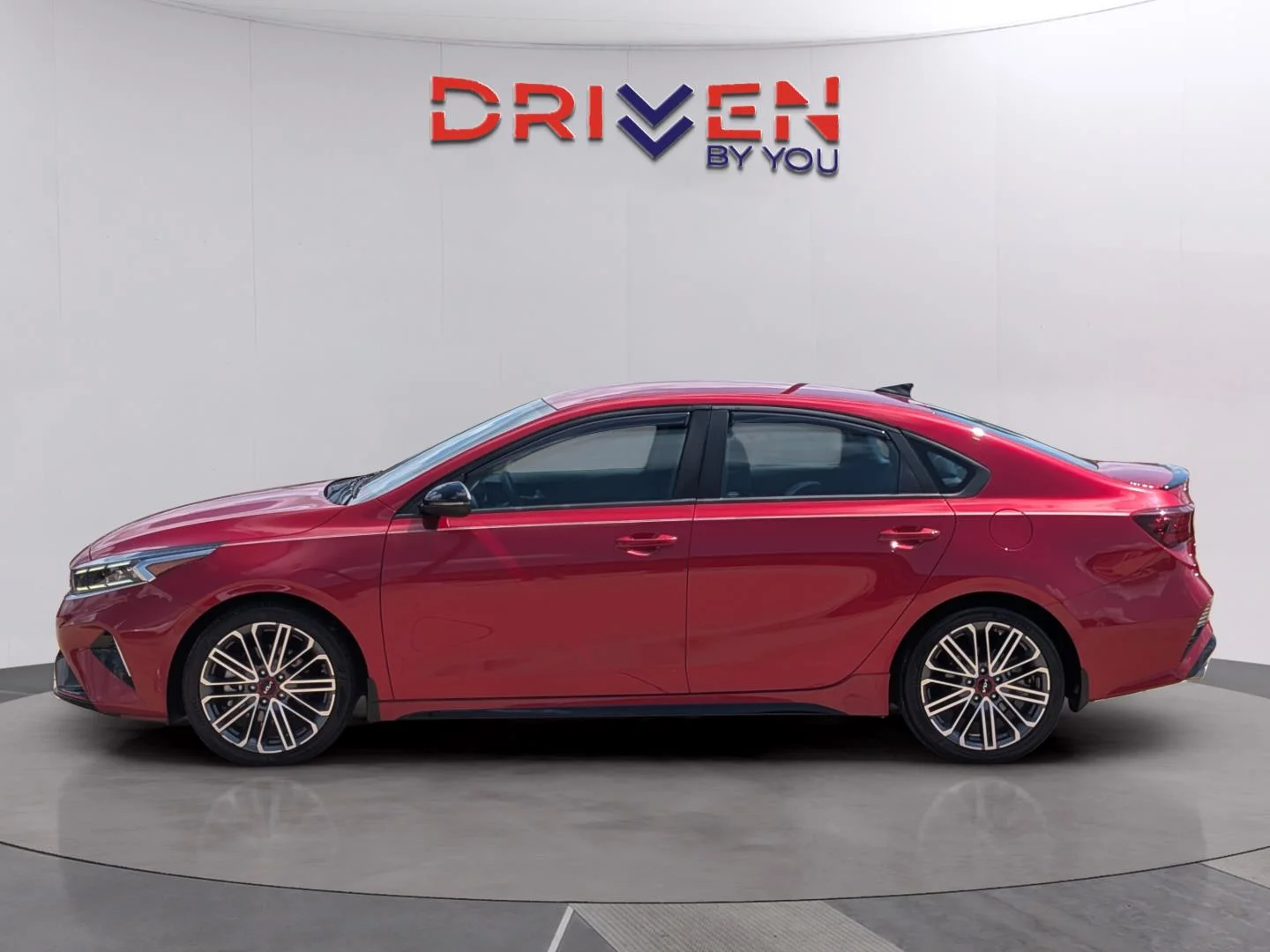 Used 2022 Currant Red Kia GT image 2