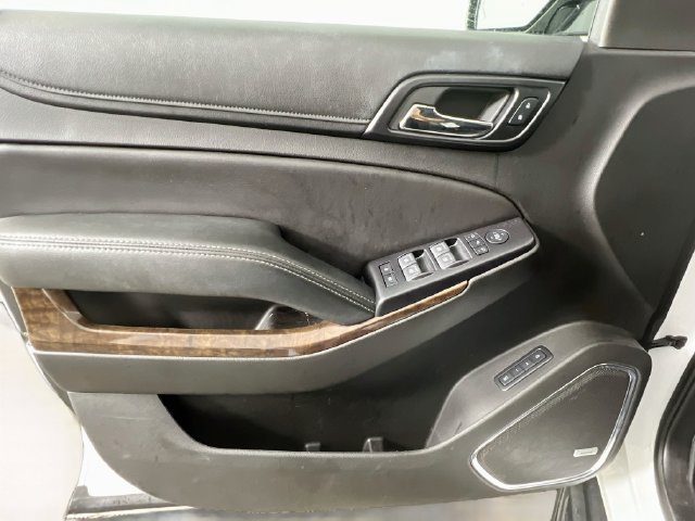 2018 Chevrolet Suburban LT - Photo 35