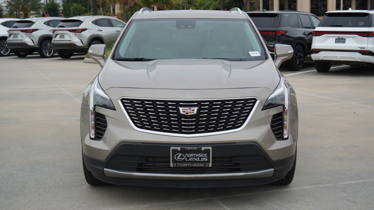 Used 2022 Beige Cadillac FWD Premium Luxury image 2