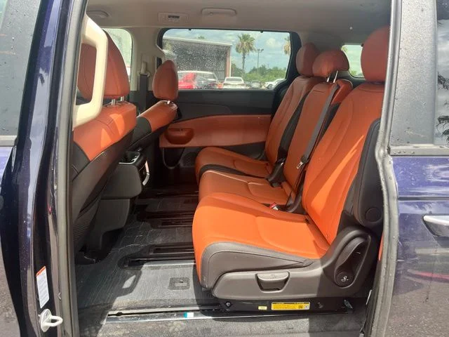 New 2026 Blue Kia EX image 19