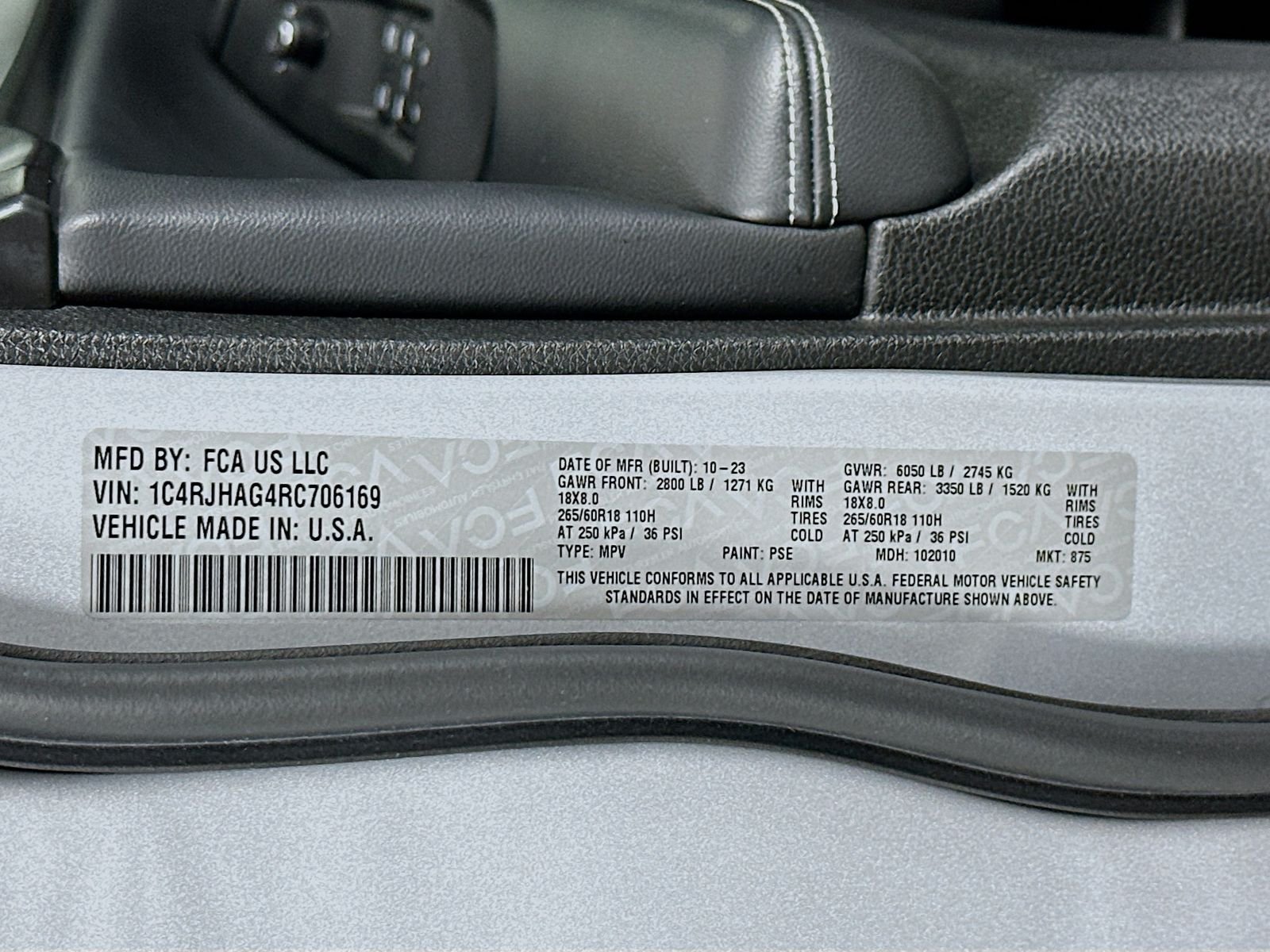 Used 2024 Silver Zynith Jeep Laredo X image 31