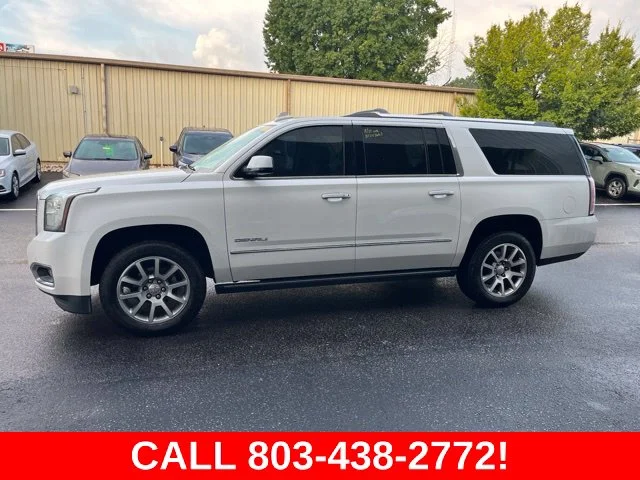 Used 2018 White GMC Denali image 42