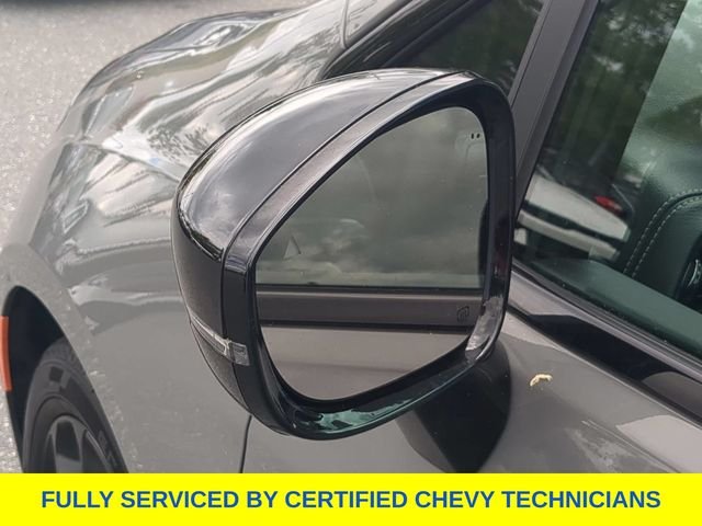 Used 2025 White Chrysler Limited image 20