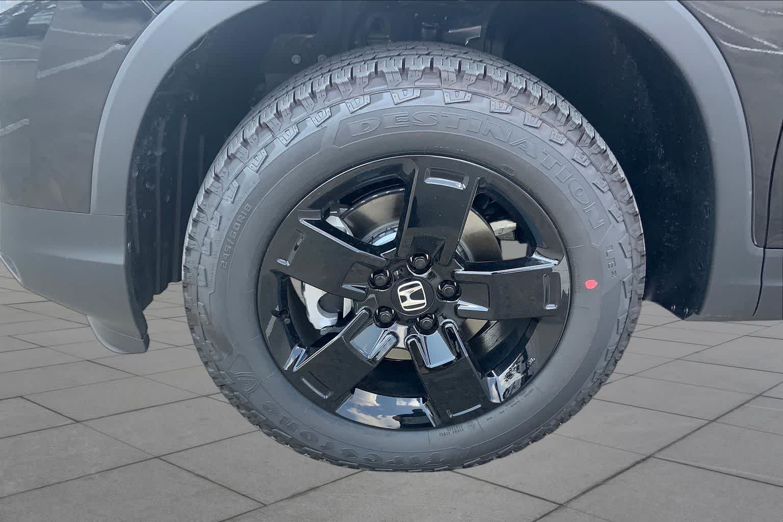2025 Honda Ridgeline Black Edition - Photo 10