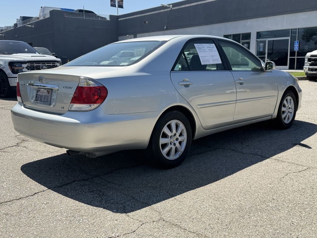 Used 2006  Toyota  image 6