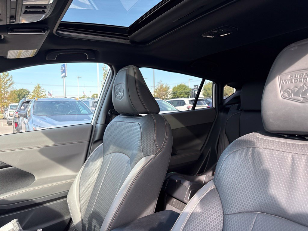 Used 2025 White Subaru Wilderness image 4