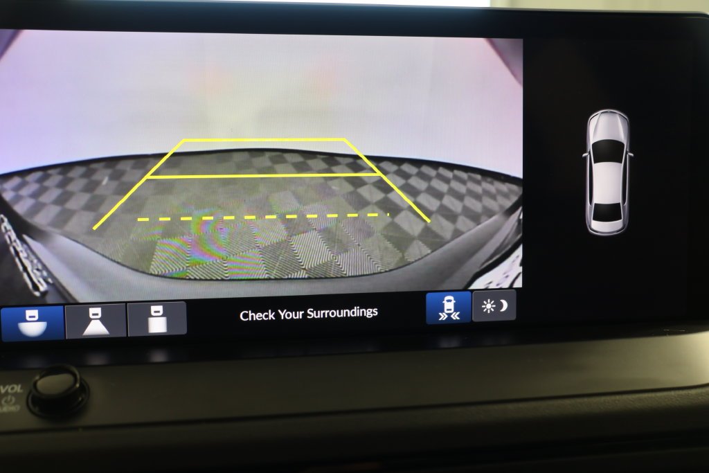 Used 2024  Honda Touring image 18