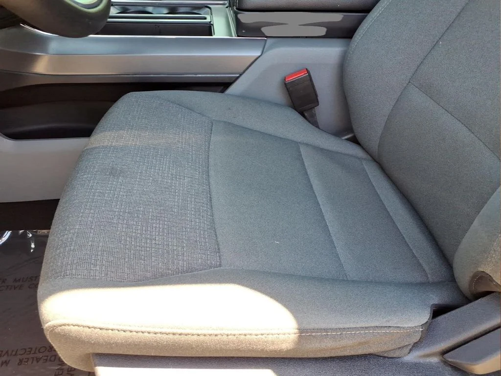 Used 2025 Gray Ford XLT image 17