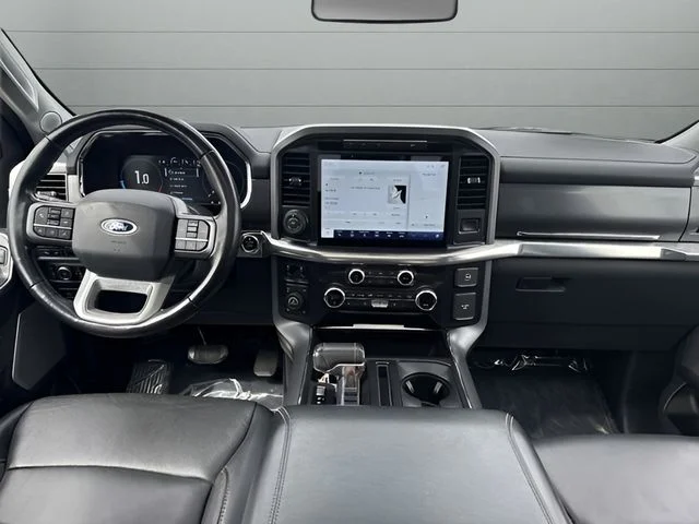 Used 2021 Blue Ford Lariat image 11
