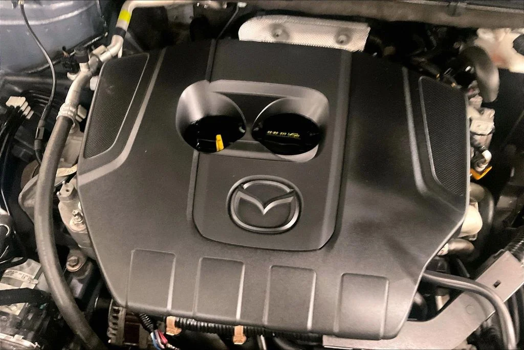 Used 2025 Gray Mazda 2.5 S Carbon Edition image 33