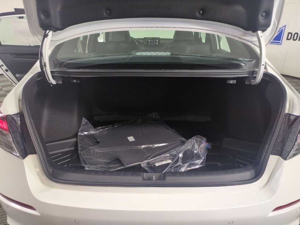 New 2026 Platinum White Pearl Honda Sport Touring image 22