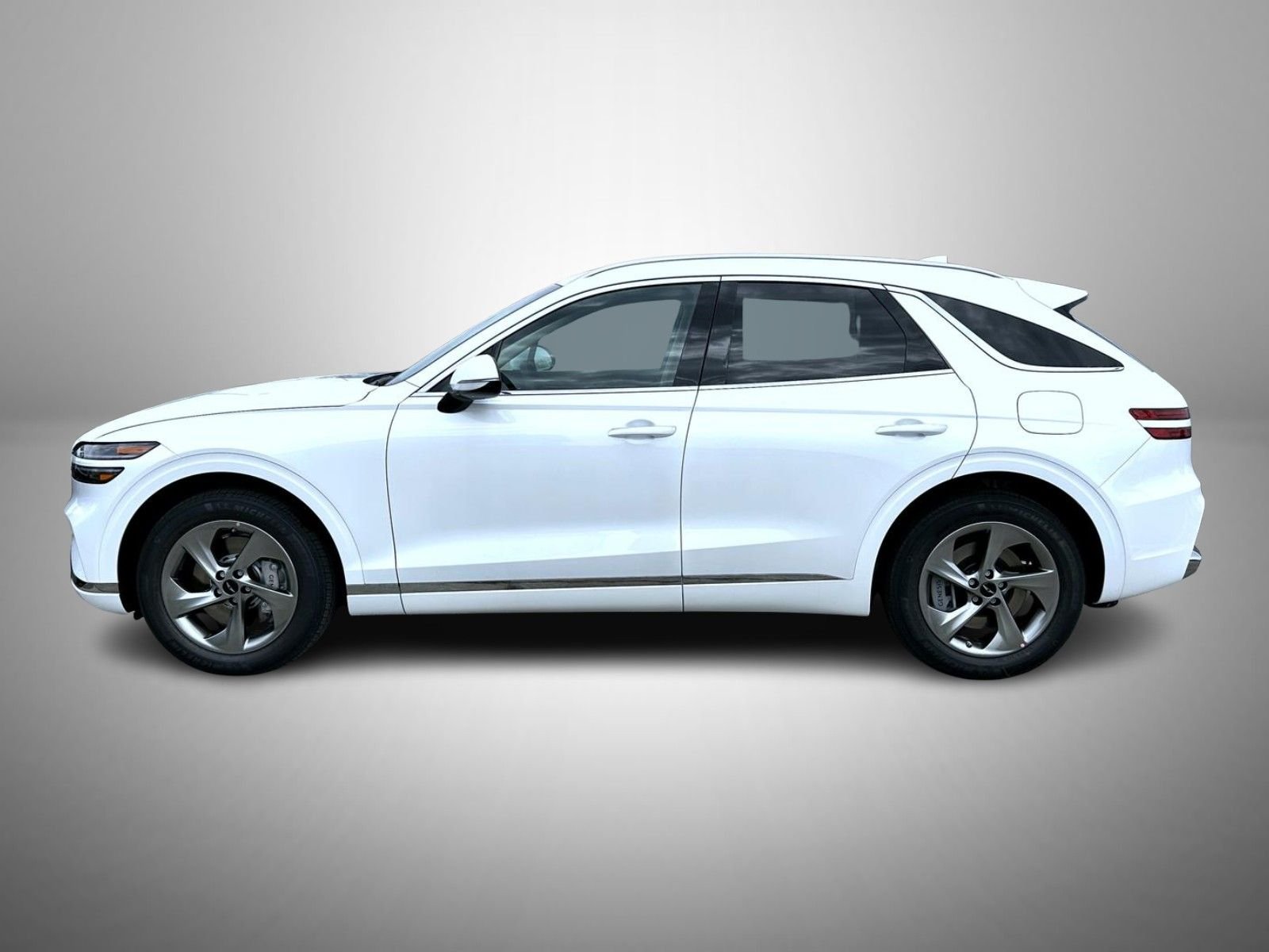 New 2026 White Genesis 2.5T Select image 8