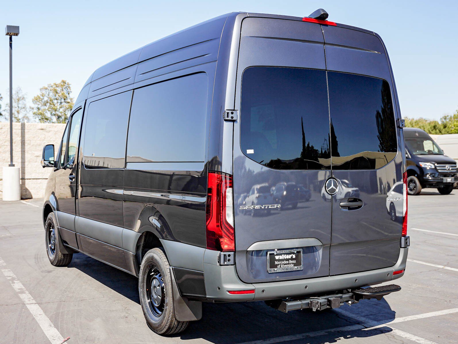 New 2026 Tenorite Gray Metallic Mercedes-Benz 2500 Standard Roof I4 Diesel HO 144 RWD image 4