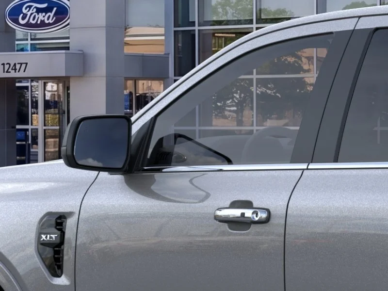 New 2025 Carbonized Gray Metallic Ford XLT image 20