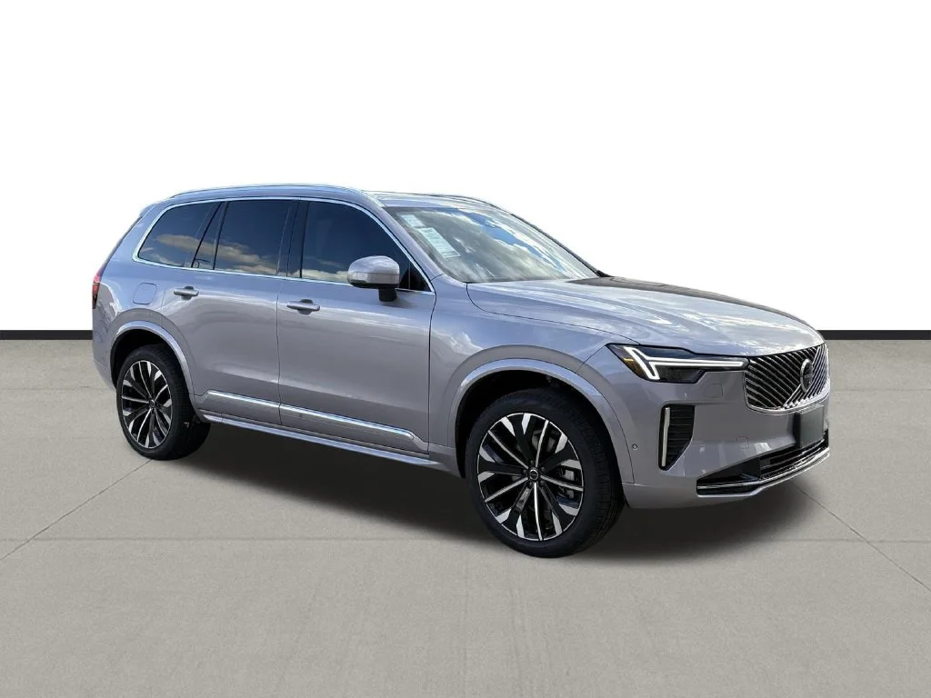 New 2026 Aurora Silver Volvo Plus image 3