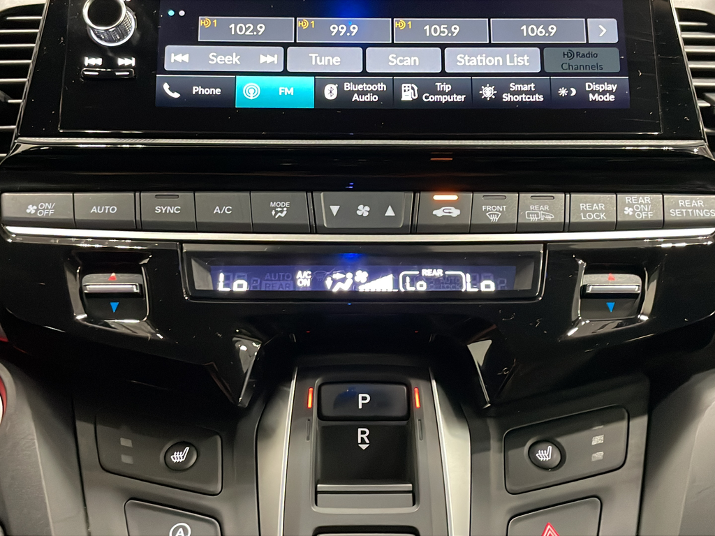 Used 2025 Blue Honda EX-L image 21