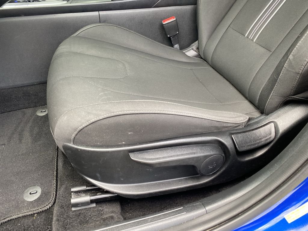 Used 2021 Intense Blue Hyundai SEL image 12