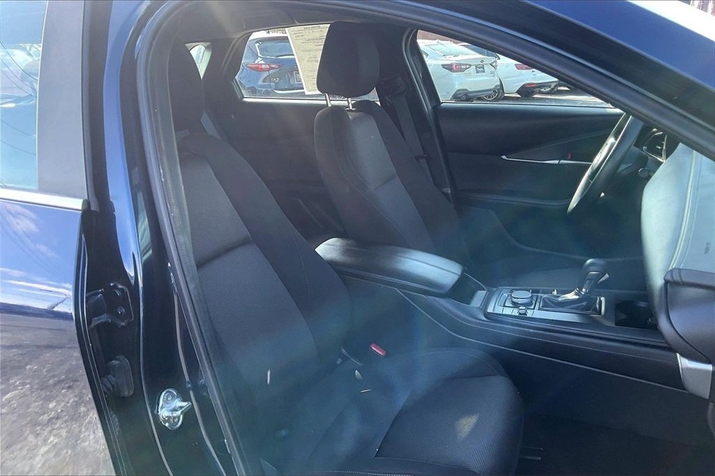 2023 MAZDA CX-30 - Image 5