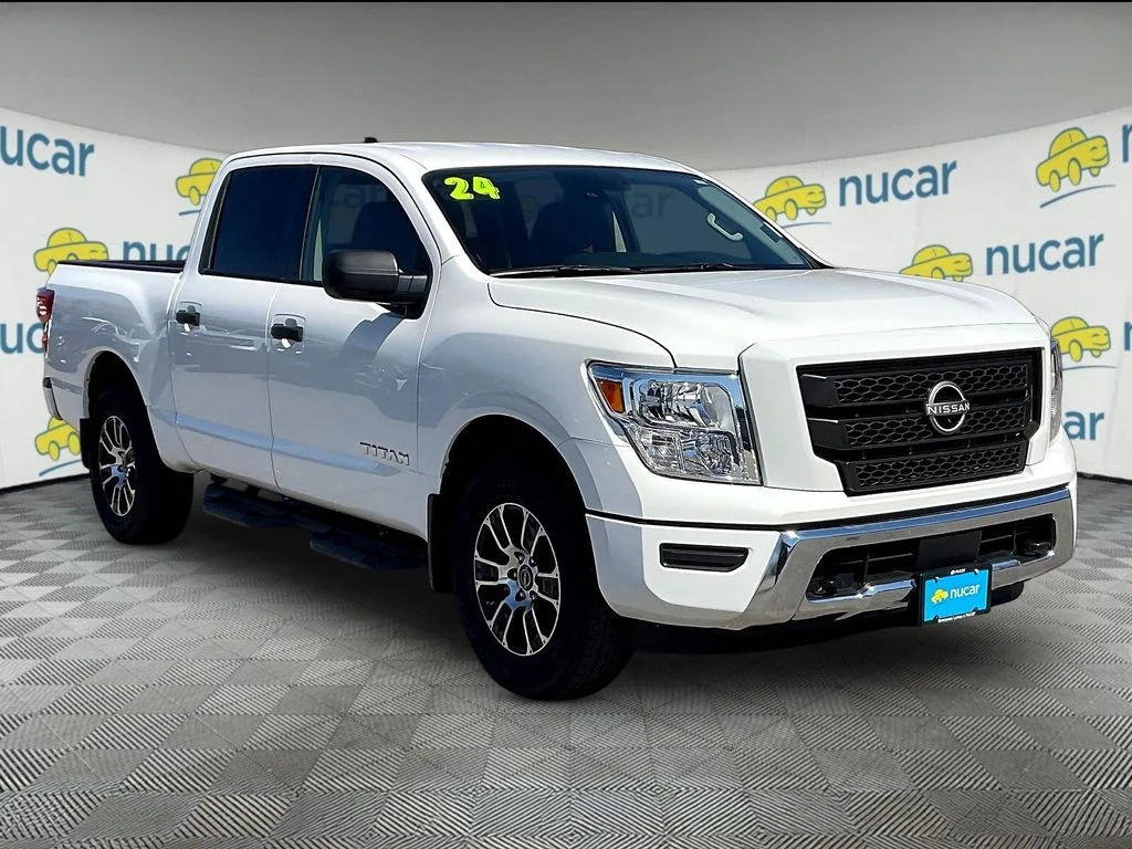 Certified Used 2024 White Nissan SV image 1
