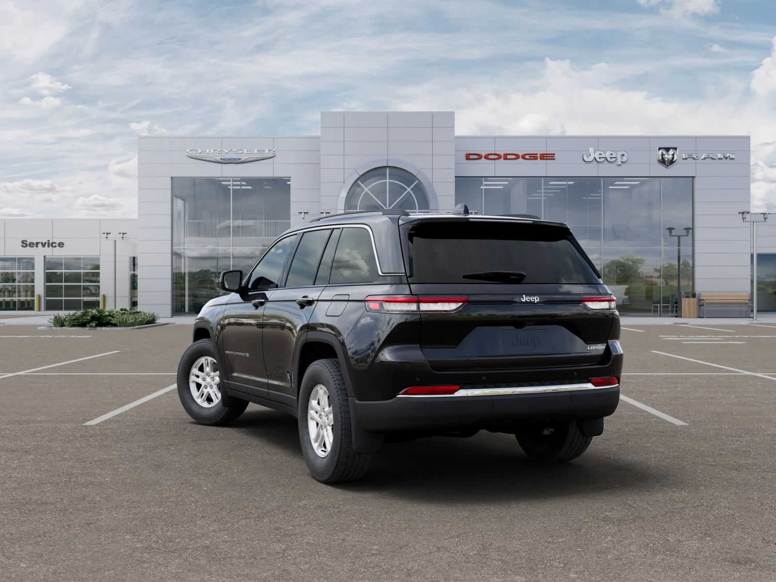 New 2025 Diamond Black Crystal Pearl-Coat Exterior Paint Jeep Laredo image 35