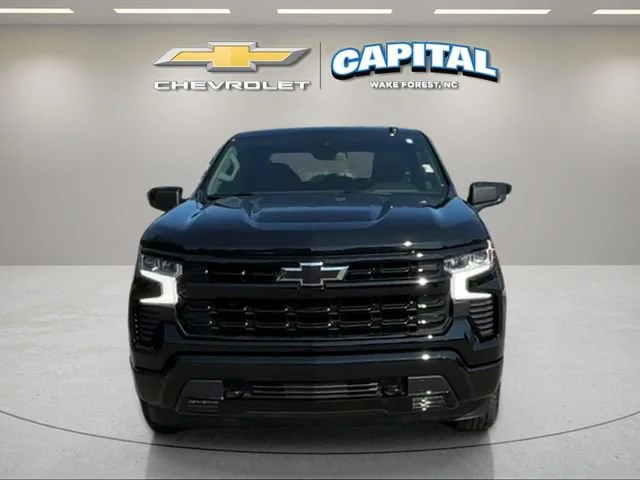 Used 2025 Black Chevrolet RST image 8