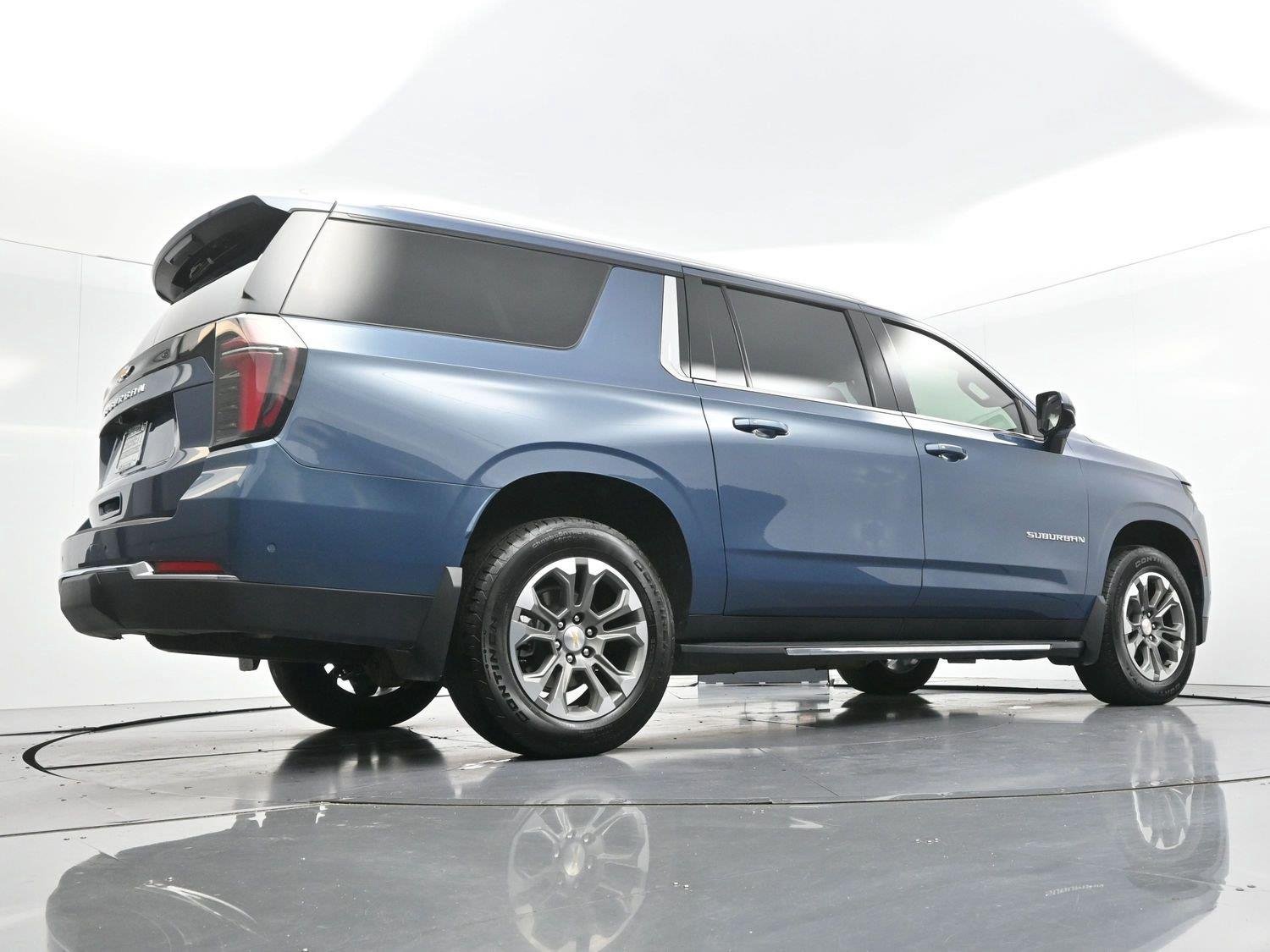 Used 2025 Lakeshore Blue Metallic Chevrolet LS image 55