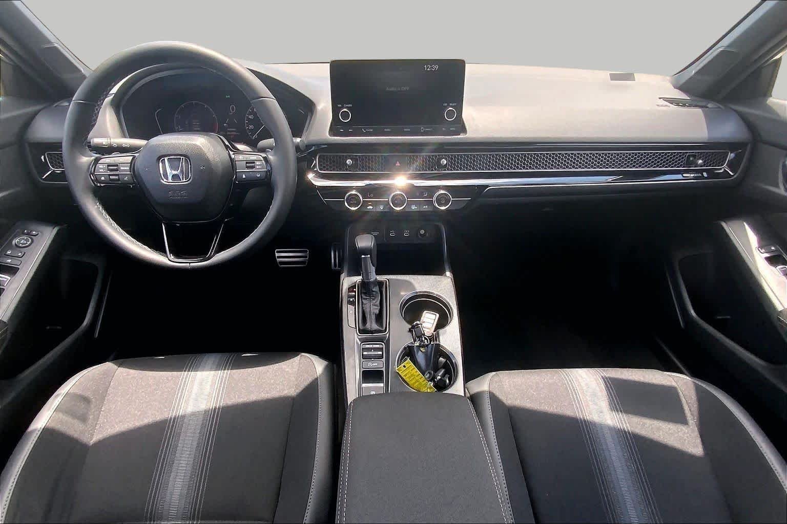 Used 2025 Solar Silver Metallic Honda Sport image 15