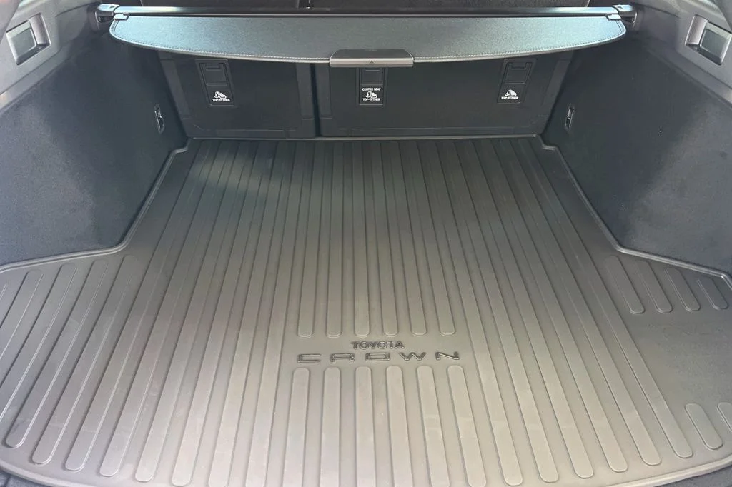 New 2026 Oxygen White Toyota Limited image 17