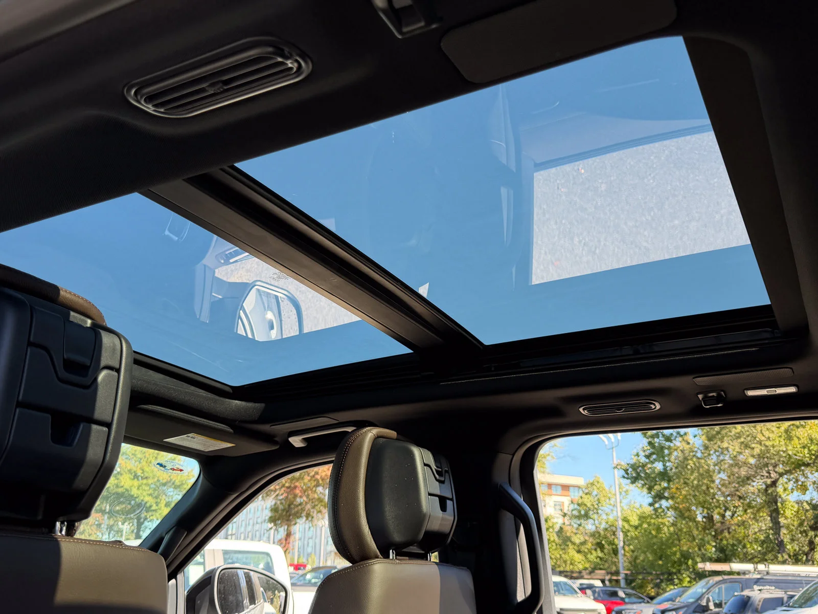 New 2027 Star White Metallic Tri-Coat Ford King Ranch image 26