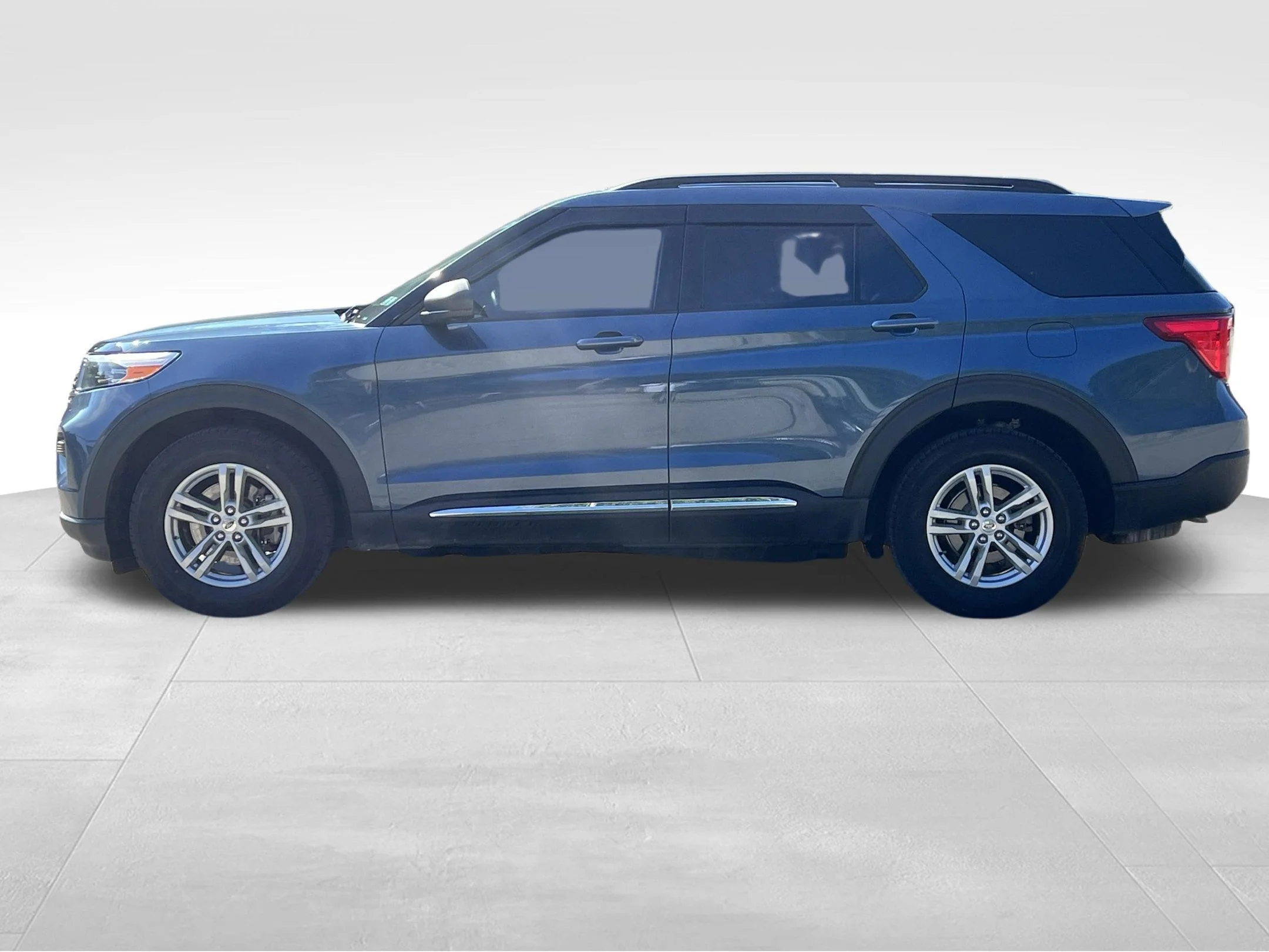Used 2020 Blue Ford XLT image 10