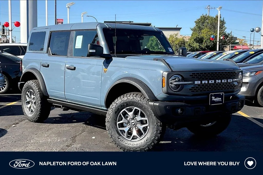2025 Ford Bronco Badlands 4x4's photo