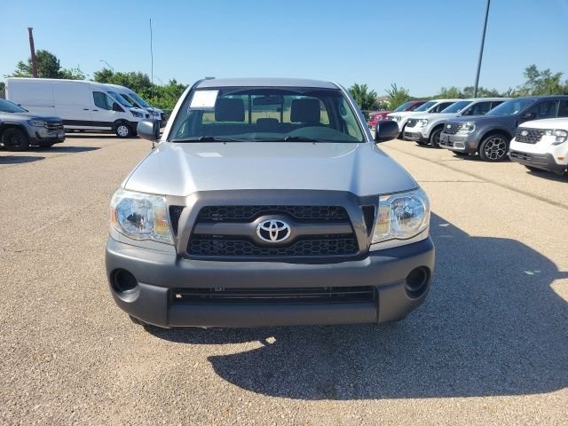 Used 2011 Silver Toyota Base image 11
