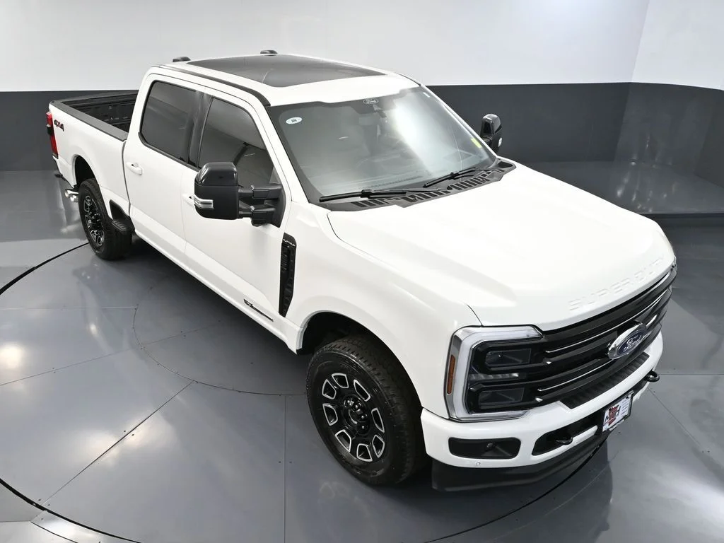 2025 Ford F-250 Super Duty Platinum - Photo 53