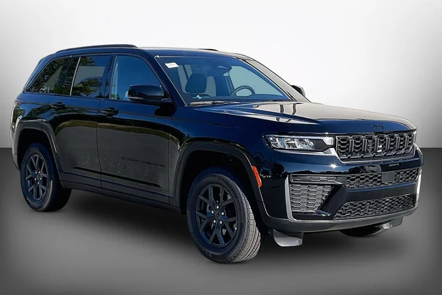 2027 Jeep Grand Cherokee Laredo Altitude
