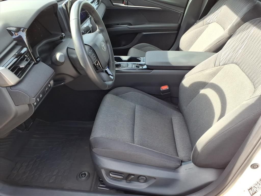 Certified Used 2025 White Toyota LE image 12