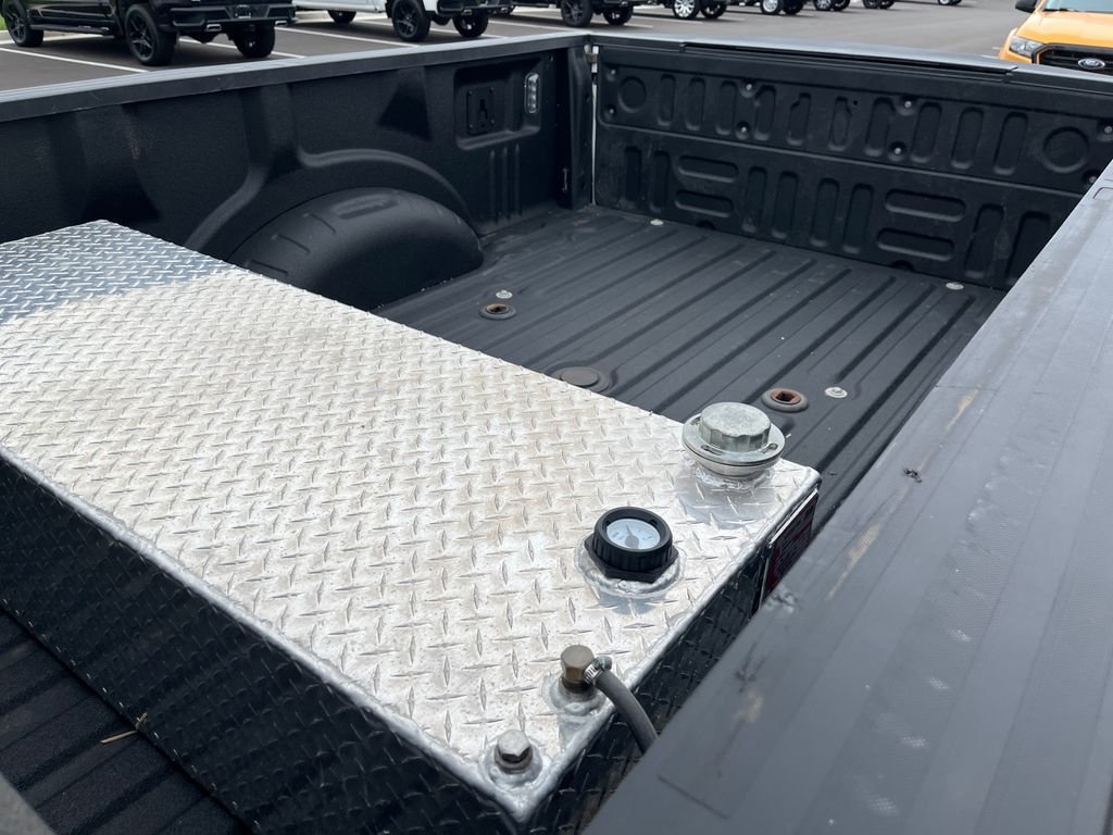 Used 2022 Oxford White Ford Lariat image 10